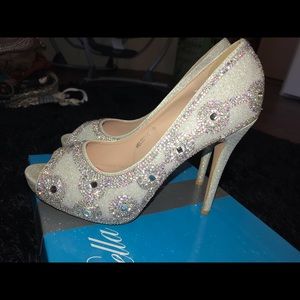 Silver/diamond heels